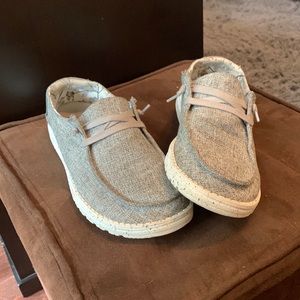 Hey Dudes Women’s Wendy Shoes Size 8 Grey (Iron)
